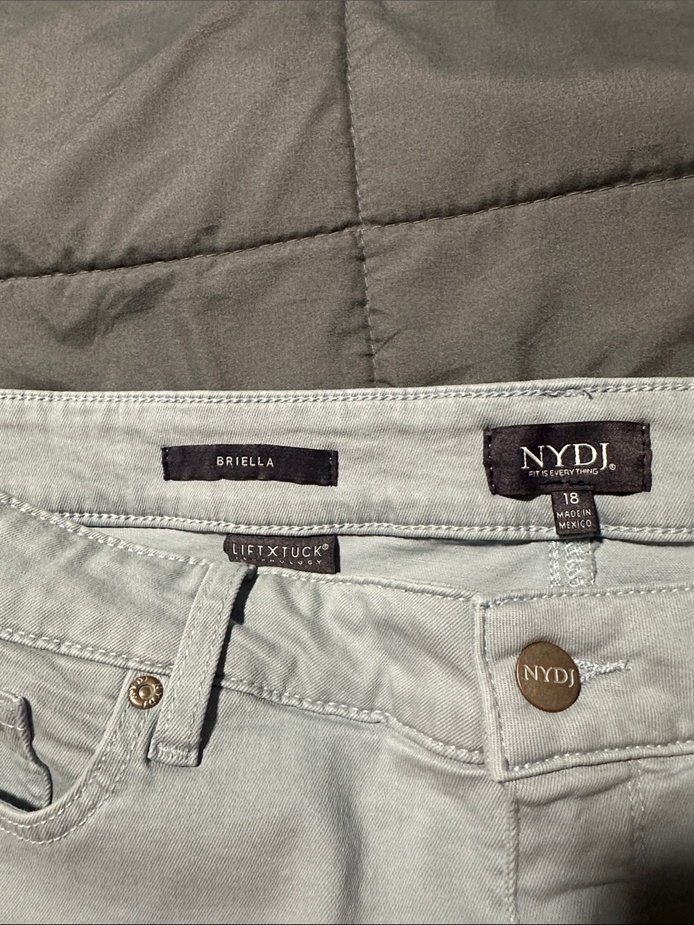 NYDJ Bermuda Shorts - Picture 4 of 9